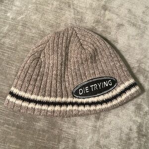 Wool knit two ply Scull hat Brown Heather grey Die trying Logo applique Vintage